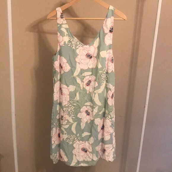 MADISON Summery Floral Sleeveless Dress - Medium - Picture 6 of 6
